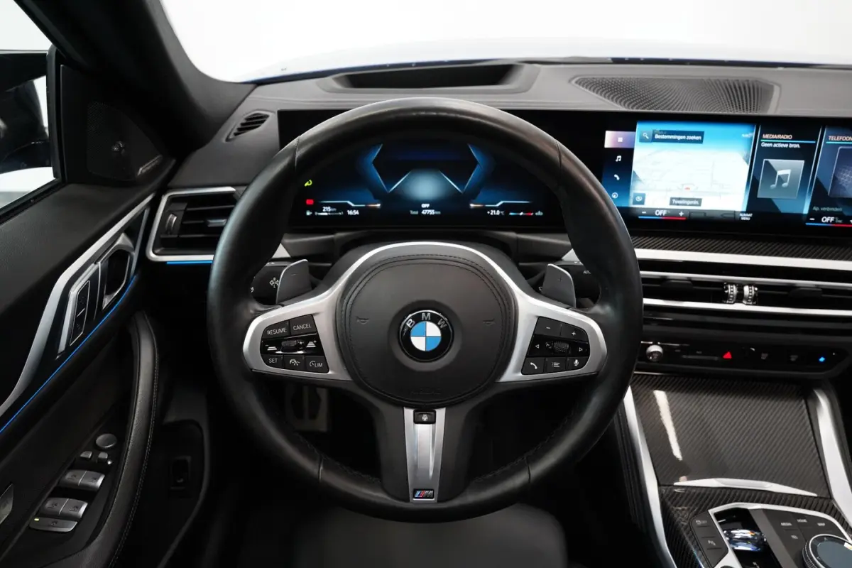 M440i xDrive High Executive ACC Opendak Wide Screen Head-up H&K Trekhaak Carbon Laser Ligh