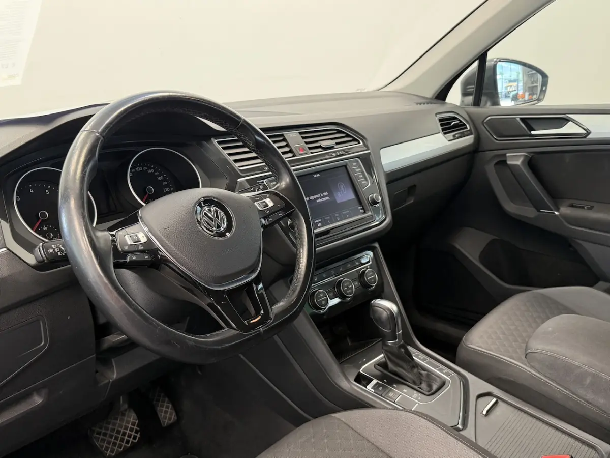 1.4 TSI ACT Highline Trekhaak Stoelverwarming Navigatie 24 Maanden garantie* (Vraag naar d