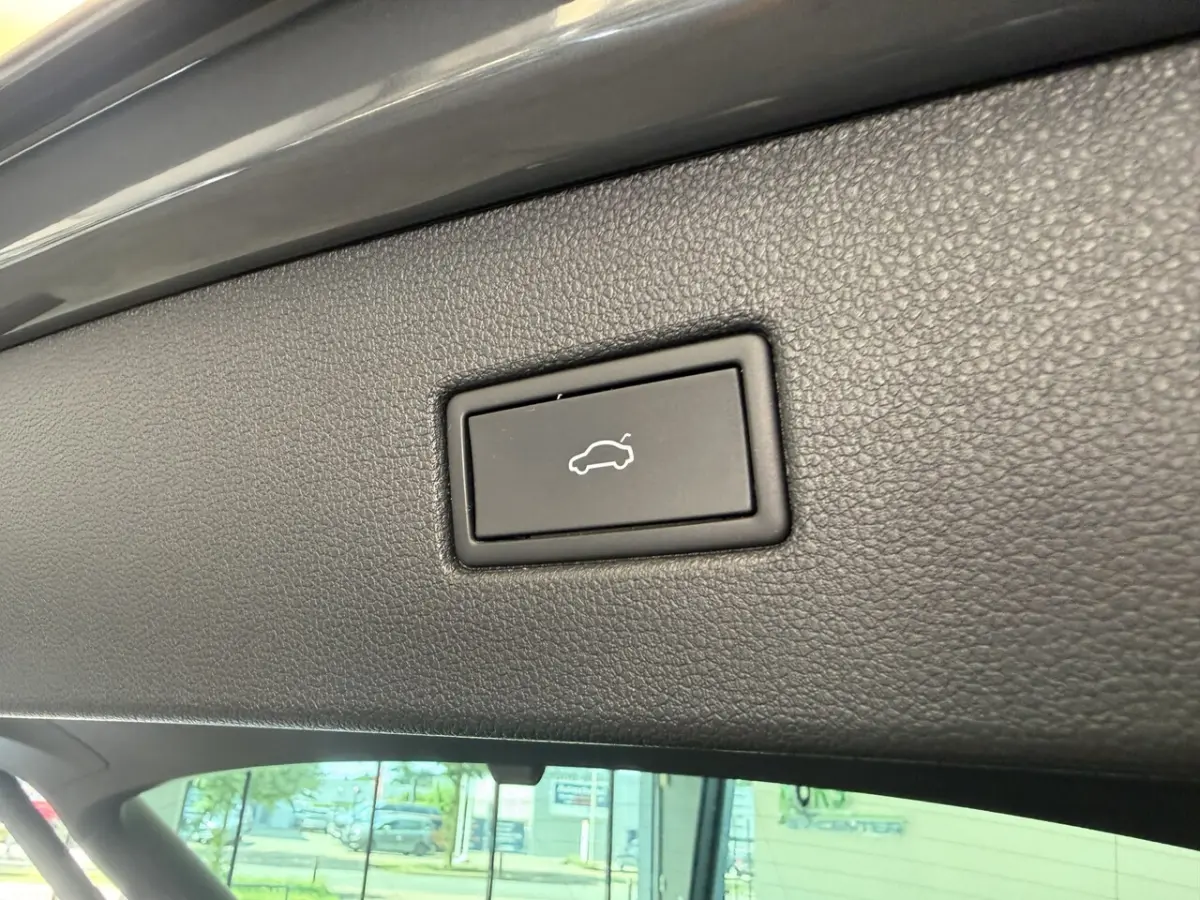 1.4 TSI eHybrid Elegance ACC PDC Lane Assist Blindspot Navi Carplay 24 Maanden garantie* (