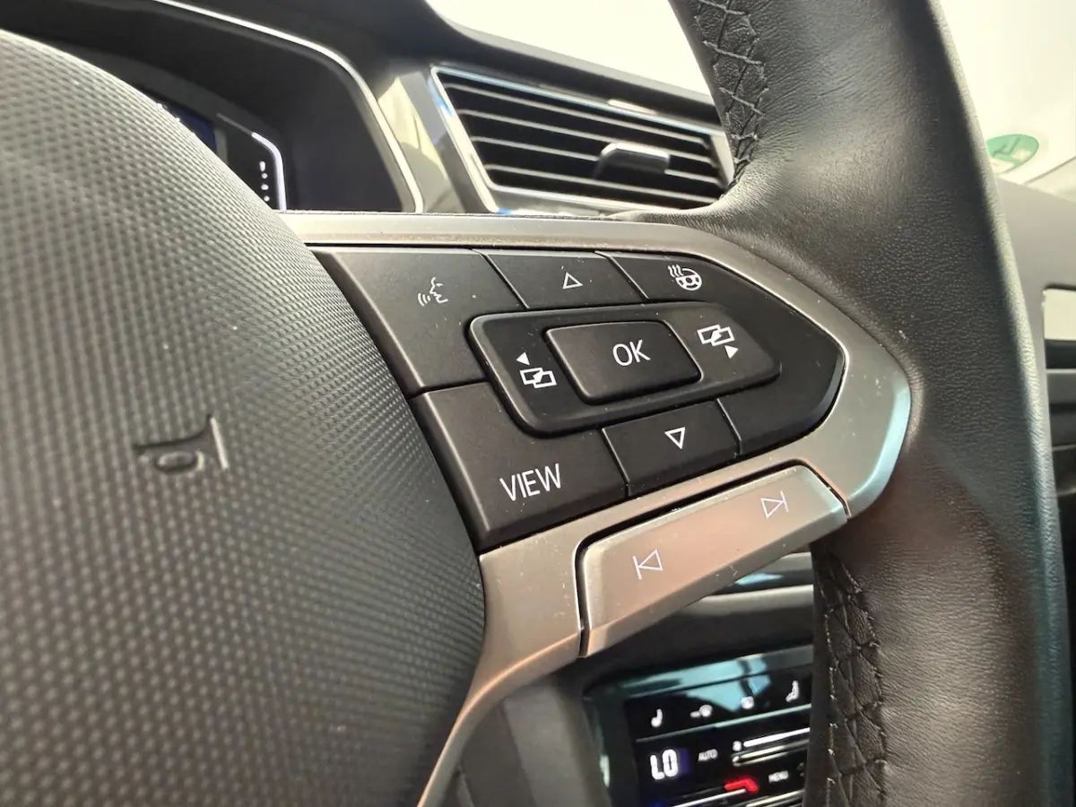 1.4 TSI eHybrid Elegance ACC PDC Lane Assist Blindspot Navi Carplay 24 Maanden garantie* (