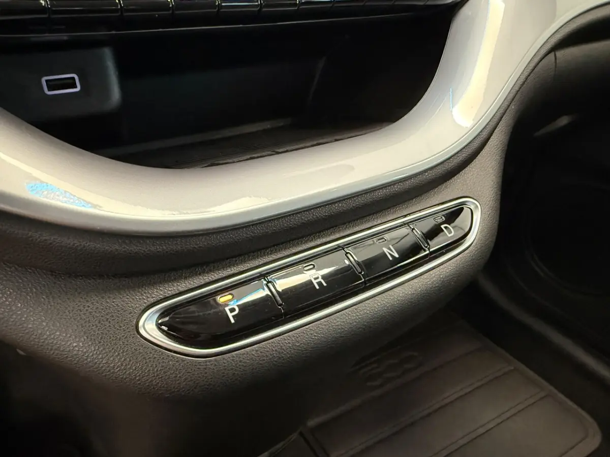 Icon 42 kWh PDC Keyless GO 24 Maanden garantie* (Vraag naar de voorwaarden)