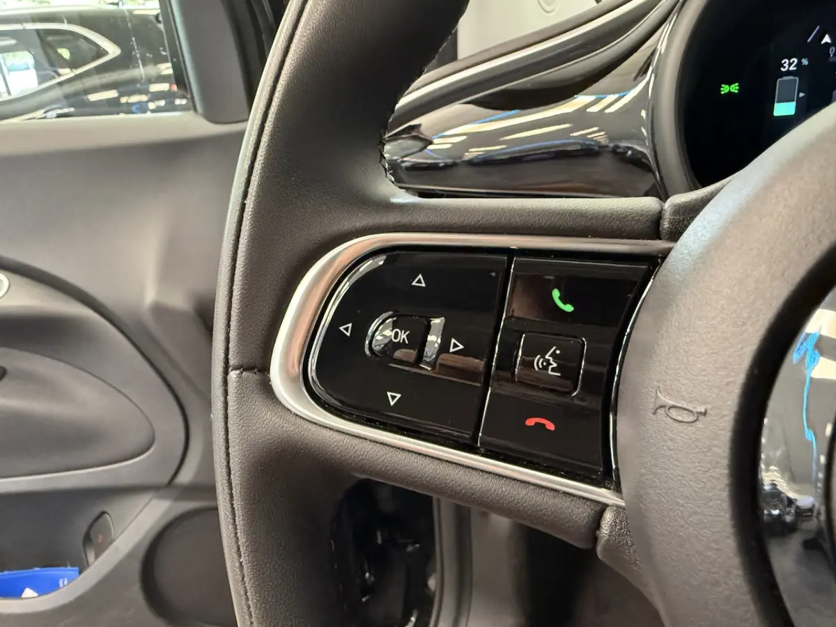 Icon 42 kWh PDC Keyless GO 24 Maanden garantie* (Vraag naar de voorwaarden)