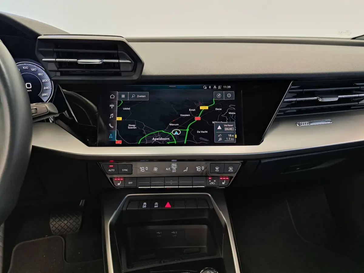 30 TFSI Pro Line Navigatie Carplay Clima Cruise VCP 17"LM 24 Maanden garantie* (Vraag naar