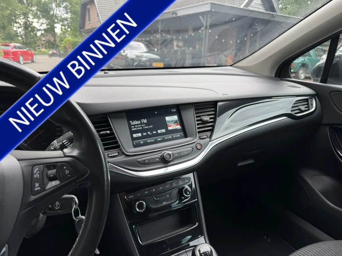 1.2 Design & Tech CARPLAY|CAM|LANE.ASSIST