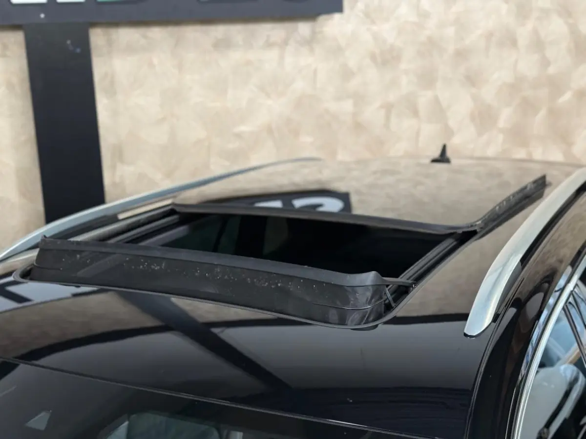 2.0 TSI 4Motion Highline Business R | Pano | Trekhaak | 360 Camera | Akrapovic | Leer | me