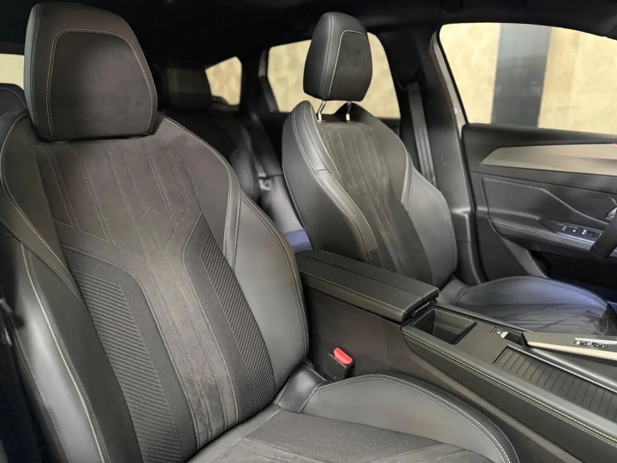 1.2 GT | Automaat | Pano | Camera | Keyless | Focal | CarPlay | DAB