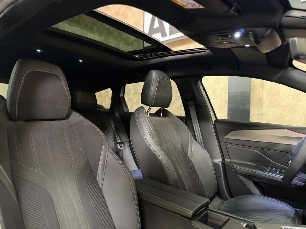 1.2 GT | Automaat | Pano | Camera | Keyless | Focal | CarPlay | DAB