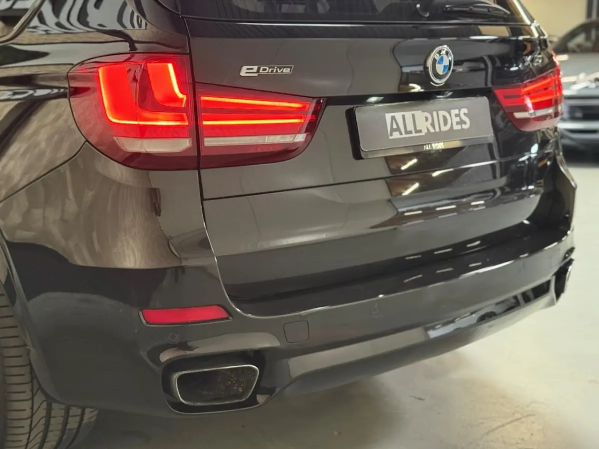 XDrive40e iPerformance High Executive | M Sport | NAP | Pano | Leer | Memory | Camera
