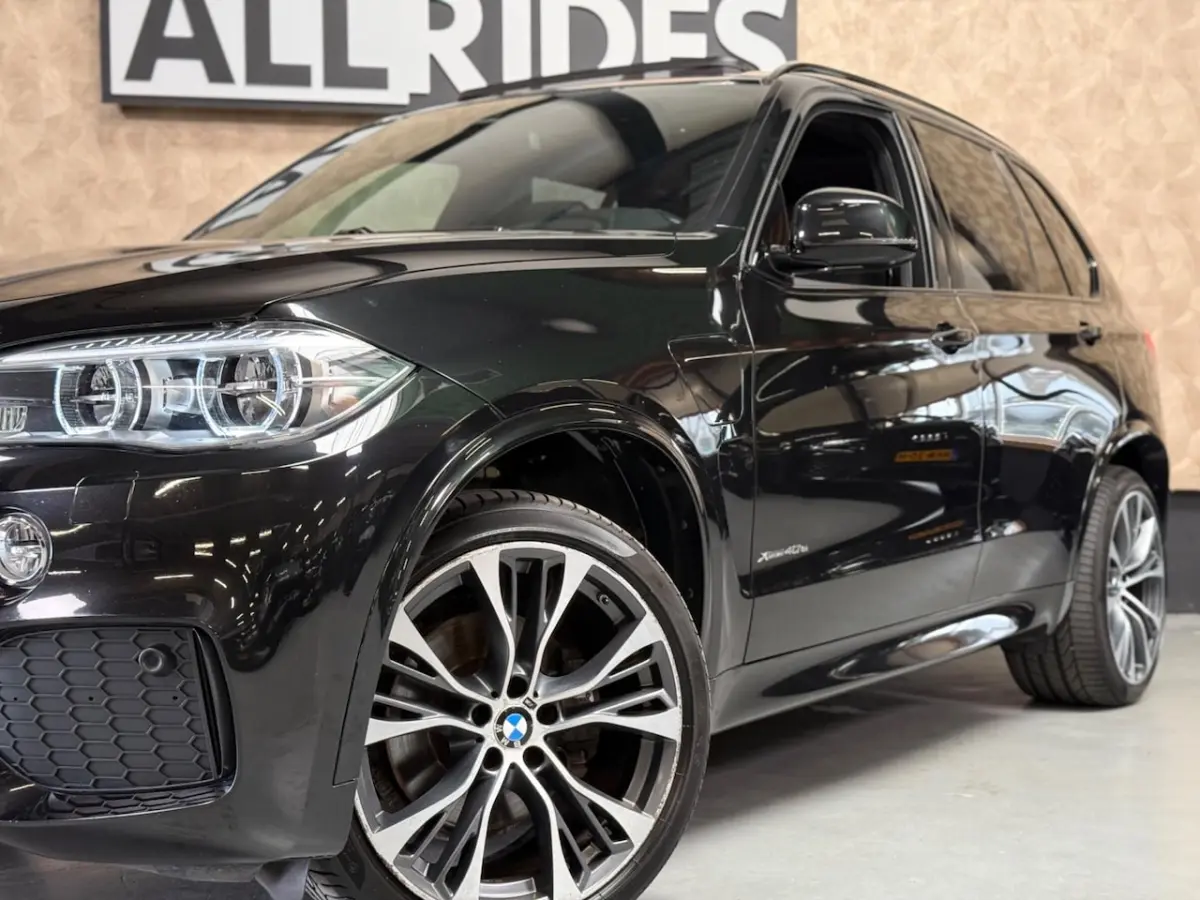 XDrive40e iPerformance High Executive | M Sport | NAP | Pano | Leer | Memory | Camera