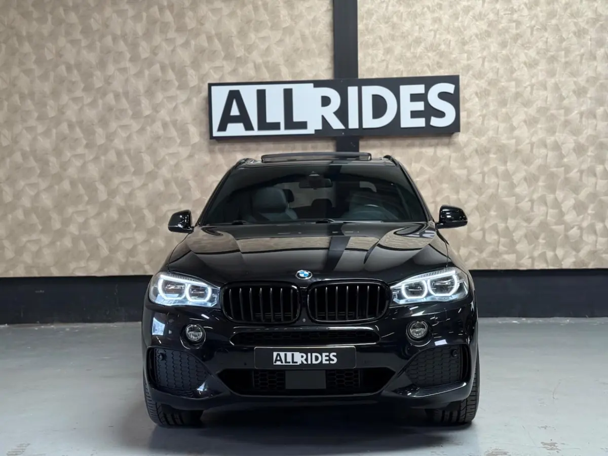 XDrive40e iPerformance High Executive | M Sport | NAP | Pano | Leer | Memory | Camera