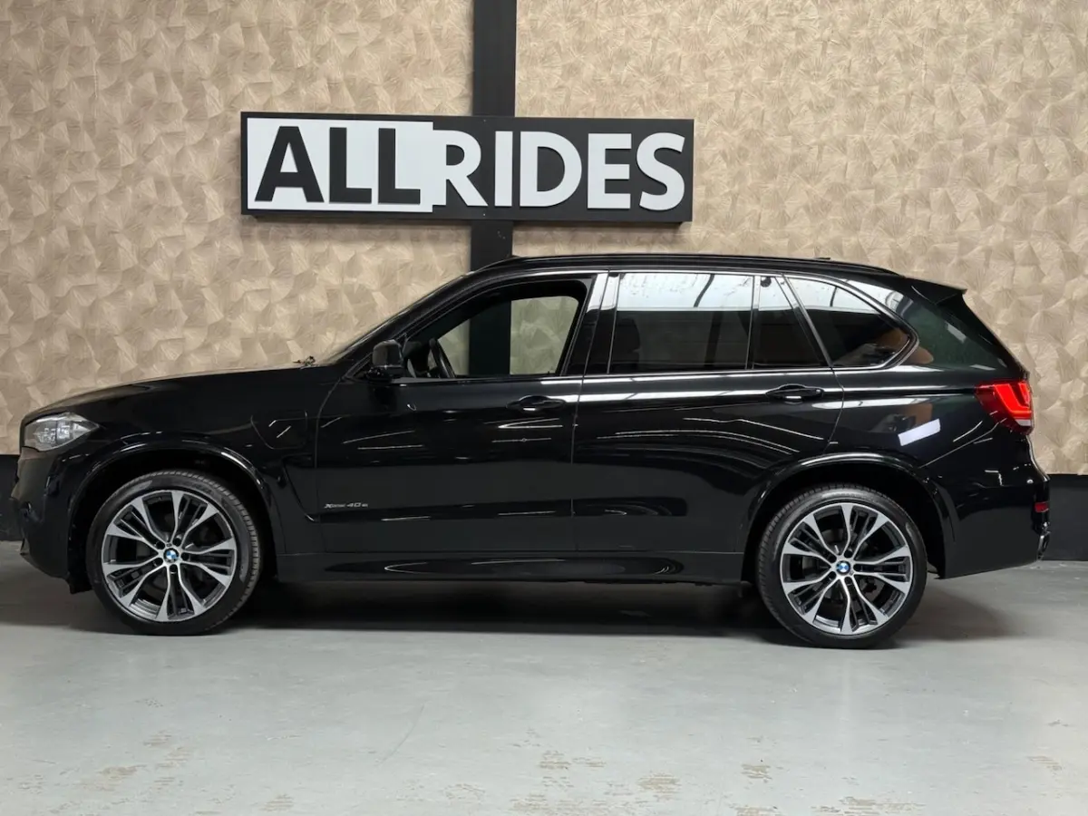 XDrive40e iPerformance High Executive | M Sport | NAP | Pano | Leer | Memory | Camera