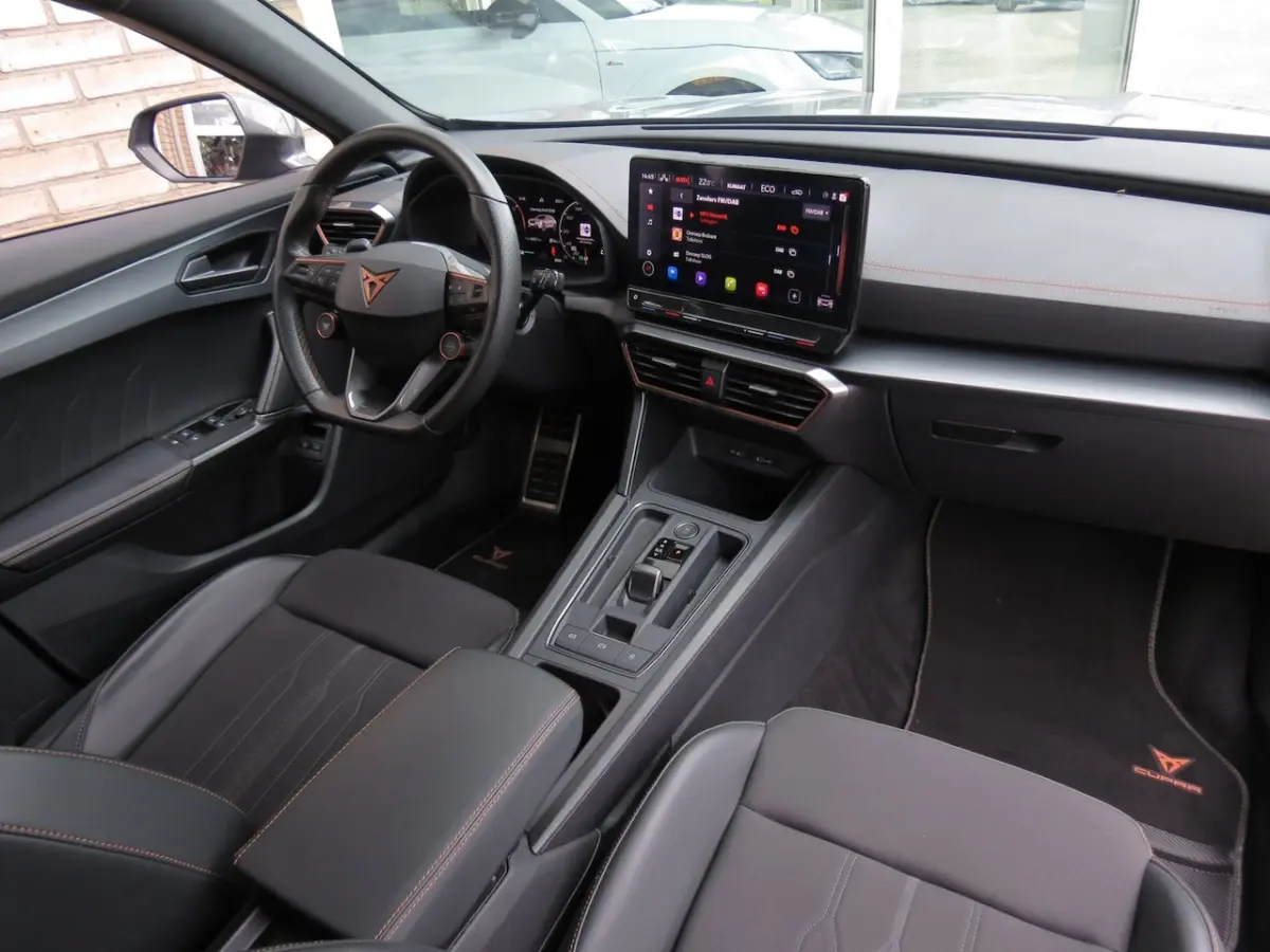 1.4 e-Hybrid VZ 245 Copper Edition Trekhaak|Super Sport Stuur|Camera|Car-Play|Navi|Clima|A