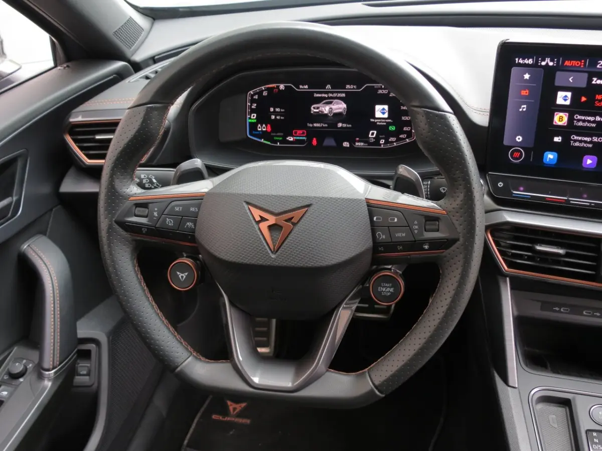 1.4 e-Hybrid VZ 245 Copper Edition Trekhaak|Super Sport Stuur|Camera|Car-Play|Navi|Clima|A
