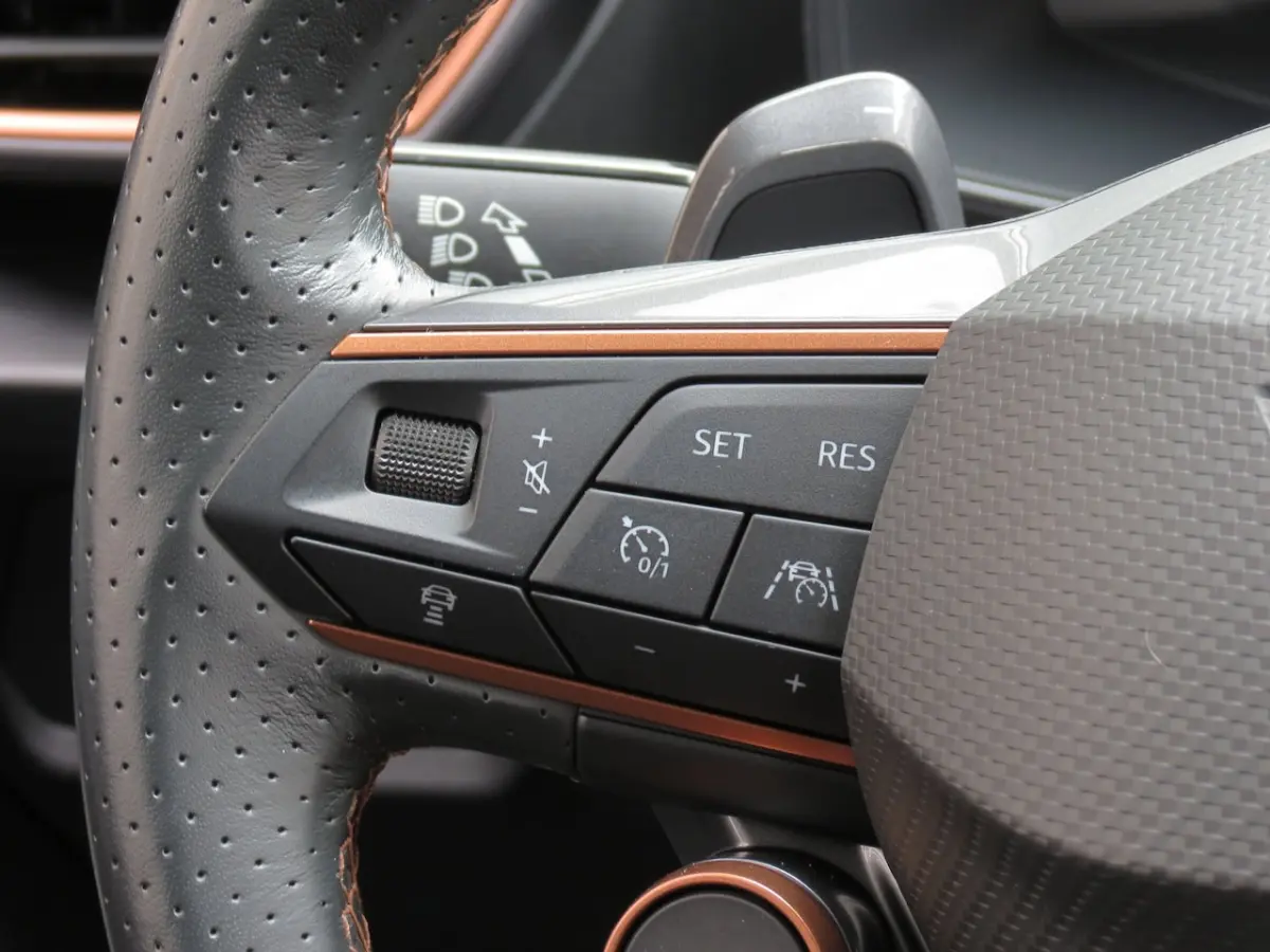 1.4 e-Hybrid VZ 245 Copper Edition Trekhaak|Super Sport Stuur|Camera|Car-Play|Navi|Clima|A