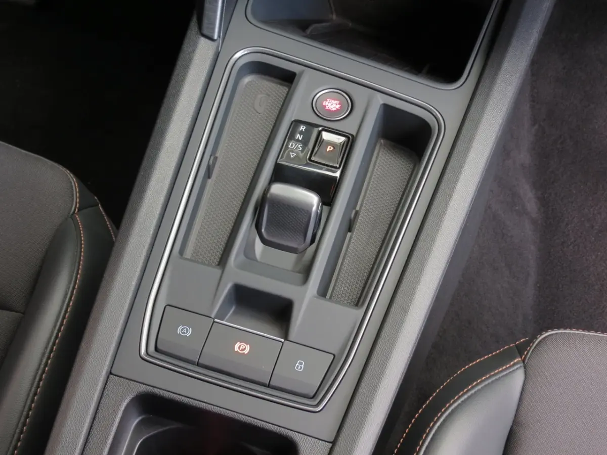 1.4 e-Hybrid VZ 245 Copper Edition Trekhaak|Camera|CarPlay|Sfeer|Ad. Cruise|Winter Pakket|