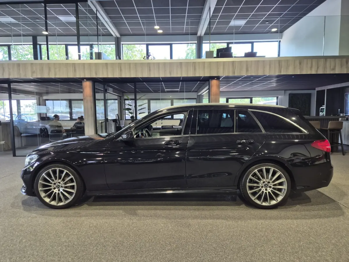 180 AMG Sport Edition Volleder | Panorama | Burmester | Stoelverwarming