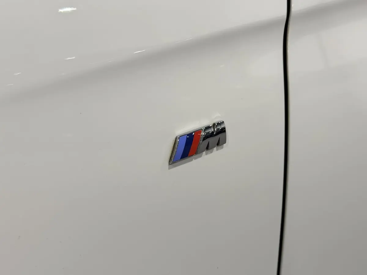 318i Executive M-Sport | Automaat | NAP | LED | Navigatie | Cruise