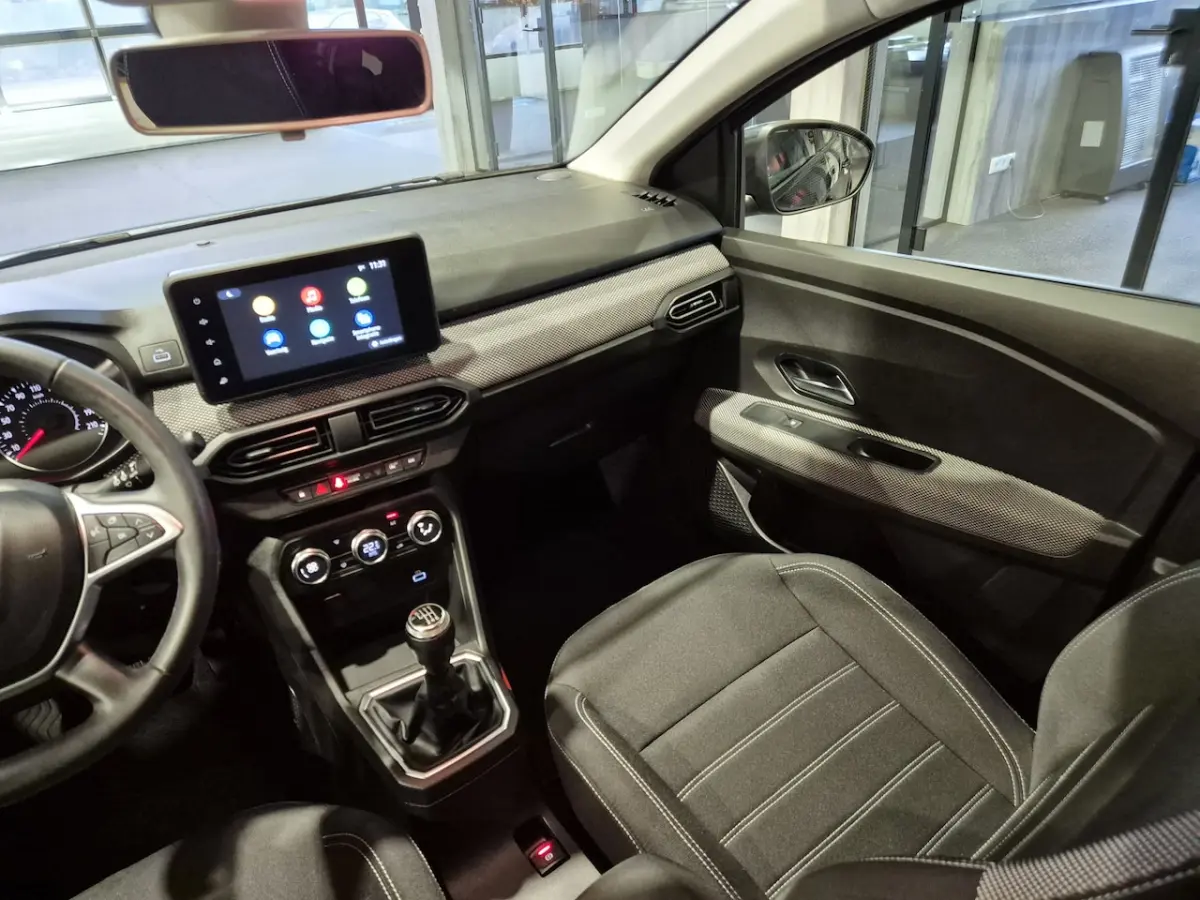 1.0 TCe 90 Comfort Als nieuw | Android-auto | Navigatie | Cruise| Sensoren