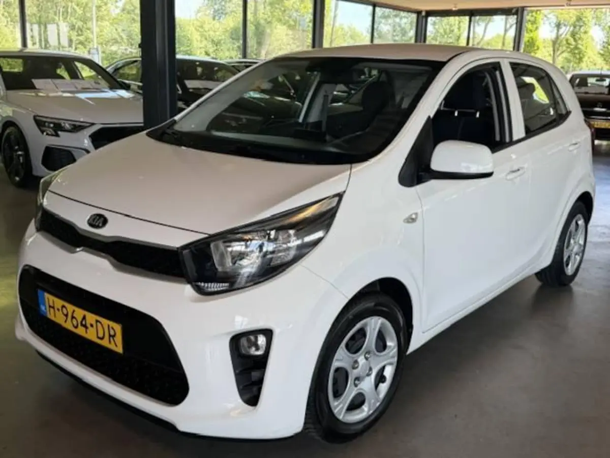 1.0 MPi ComfortPlusLine Navi Carplay