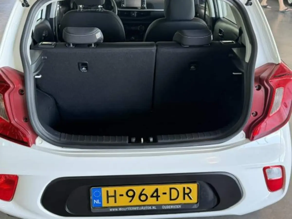 1.0 MPi ComfortPlusLine Navi Carplay