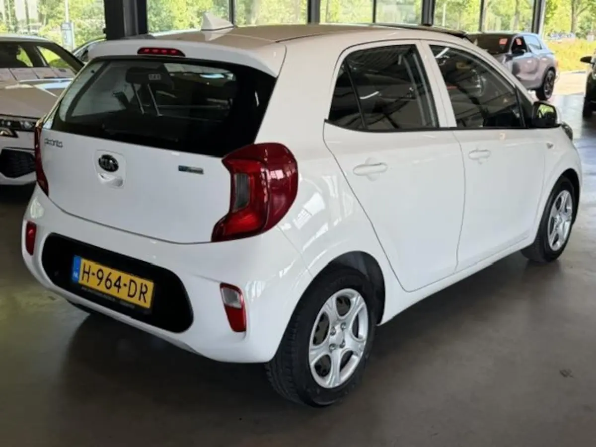1.0 MPi ComfortPlusLine Navi Carplay