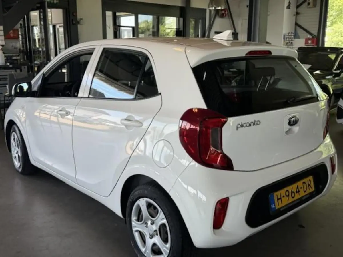 1.0 MPi ComfortPlusLine Navi Carplay