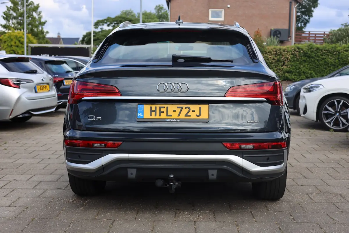 50 TFSI E S EDITION I TREKHAAK I CAMERA I SFEERVERLICHTING I LEDER