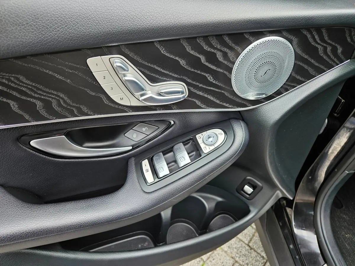 350e 4MATIC Edition Luchtvering Panodak Burmester Memory Hud Camera Leder Elektr kofferbak