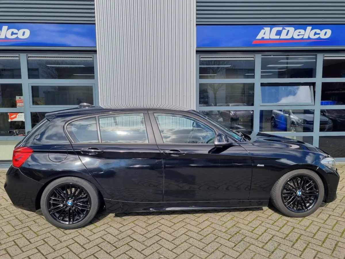 116i Centennial Executive ///M pakket /// cruise control | stoelverwarming | 160 pk