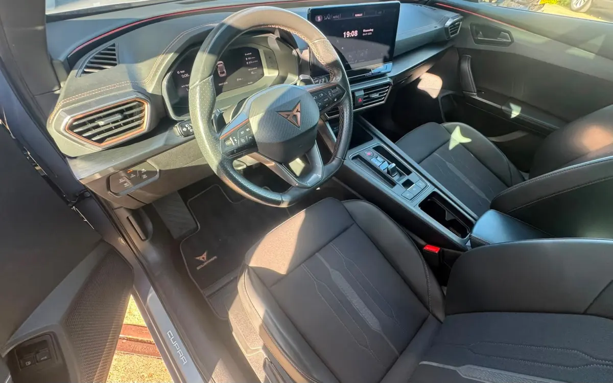 1.4 e-Hybrid Performancel Pano l Kuip l Bomvol l LM velgen l Top auto