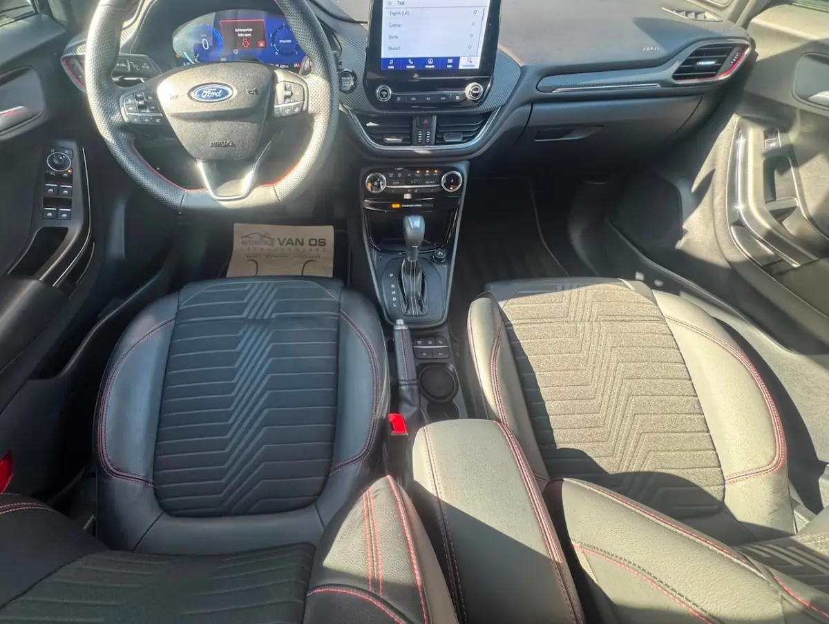 1.0 EcoBoost Hybrid l ST line l 155 PK l ACC l Camera l z.g.a.n