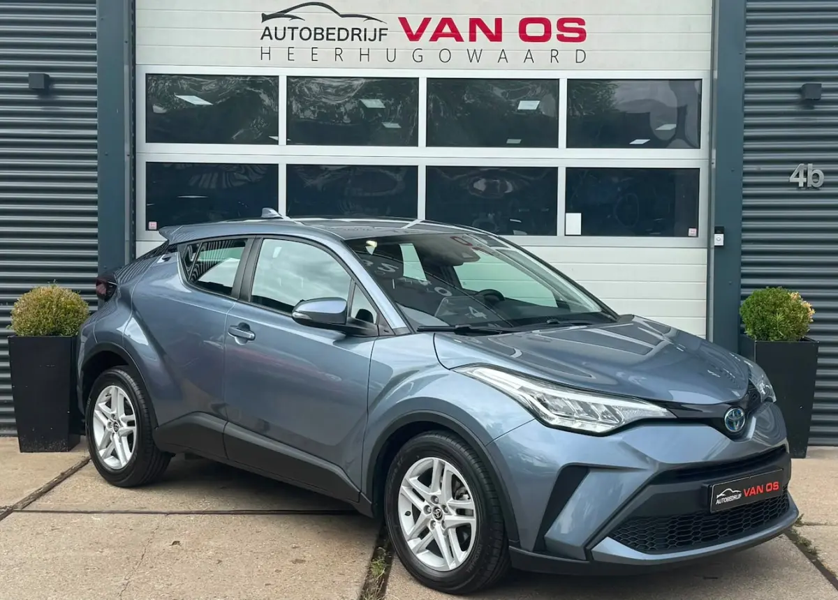 1.8 Hybrid Active l Achteruitrij camera l Stoelverwarming l Navigatie l Top auto