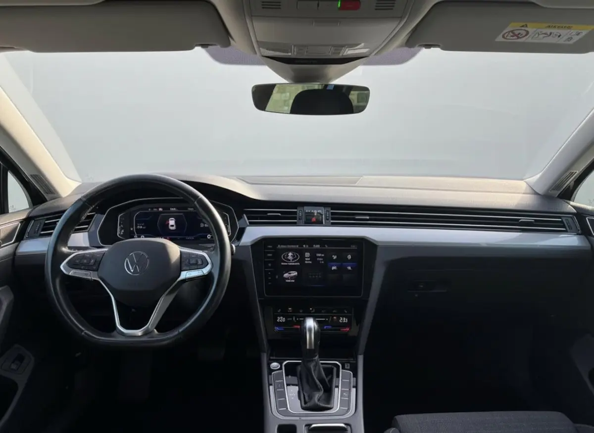 1.5 TSI Comfortline Business TREKHAAK - CAMERA