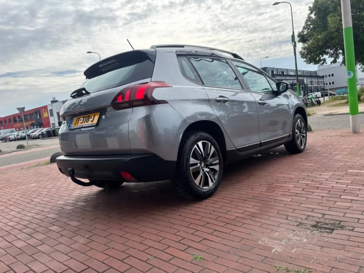 1.2 PureTech Active airco navi trekhaak