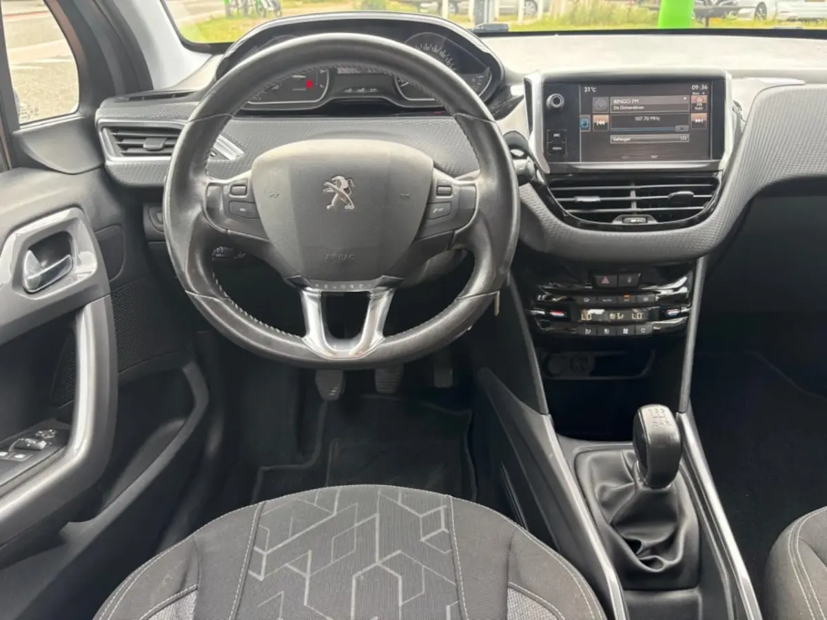 1.2 PureTech Active airco navi trekhaak