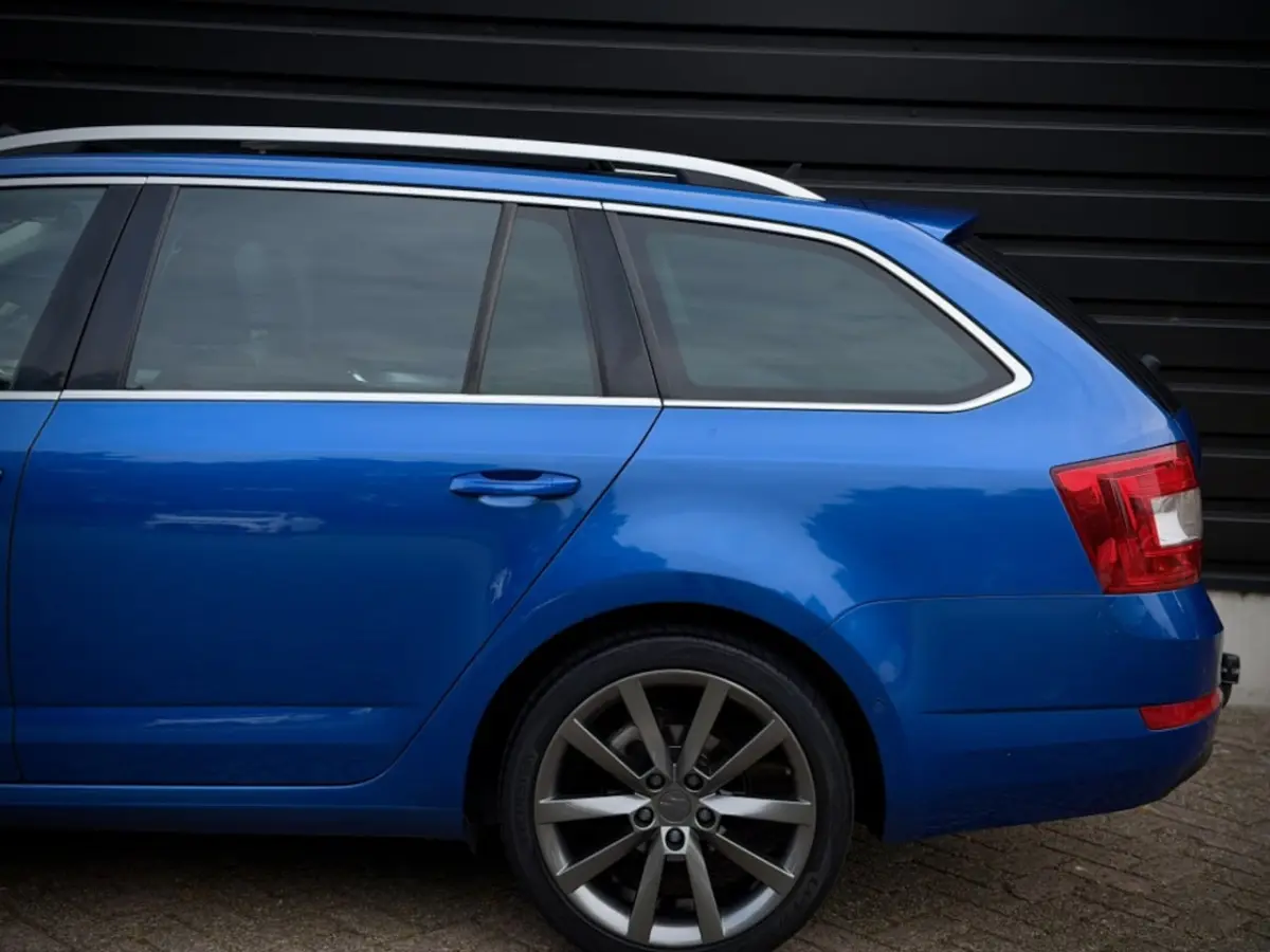 2.0 TDI 150PK AUT|PANO|CAMERA|CARPLAY|KEYLESS|DCC|LEER