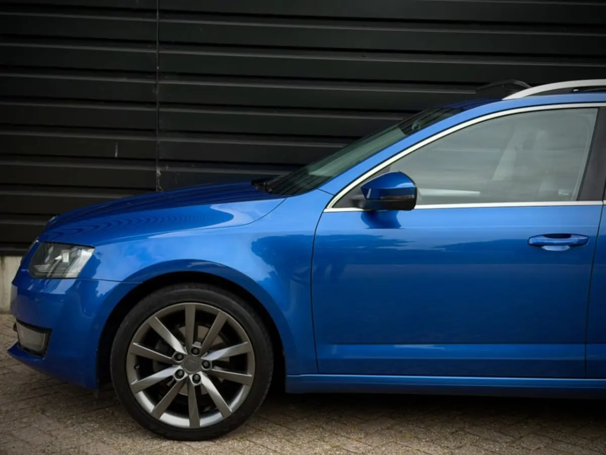 2.0 TDI 150PK AUT|PANO|CAMERA|CARPLAY|KEYLESS|DCC|LEER