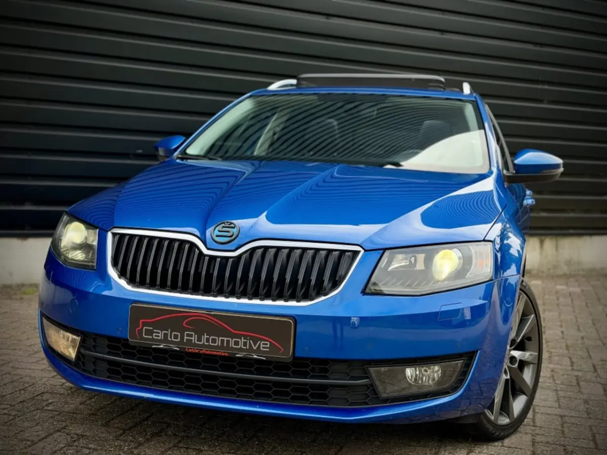 2.0 TDI 150PK AUT|PANO|CAMERA|CARPLAY|KEYLESS|DCC|LEER