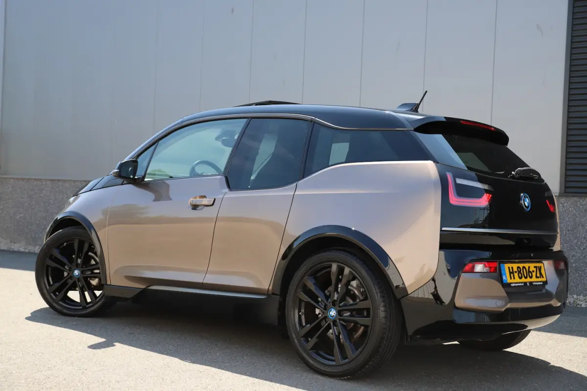 S 184pk Executive 120Ah 42 kWh Schuifdak/Leder/ carplay