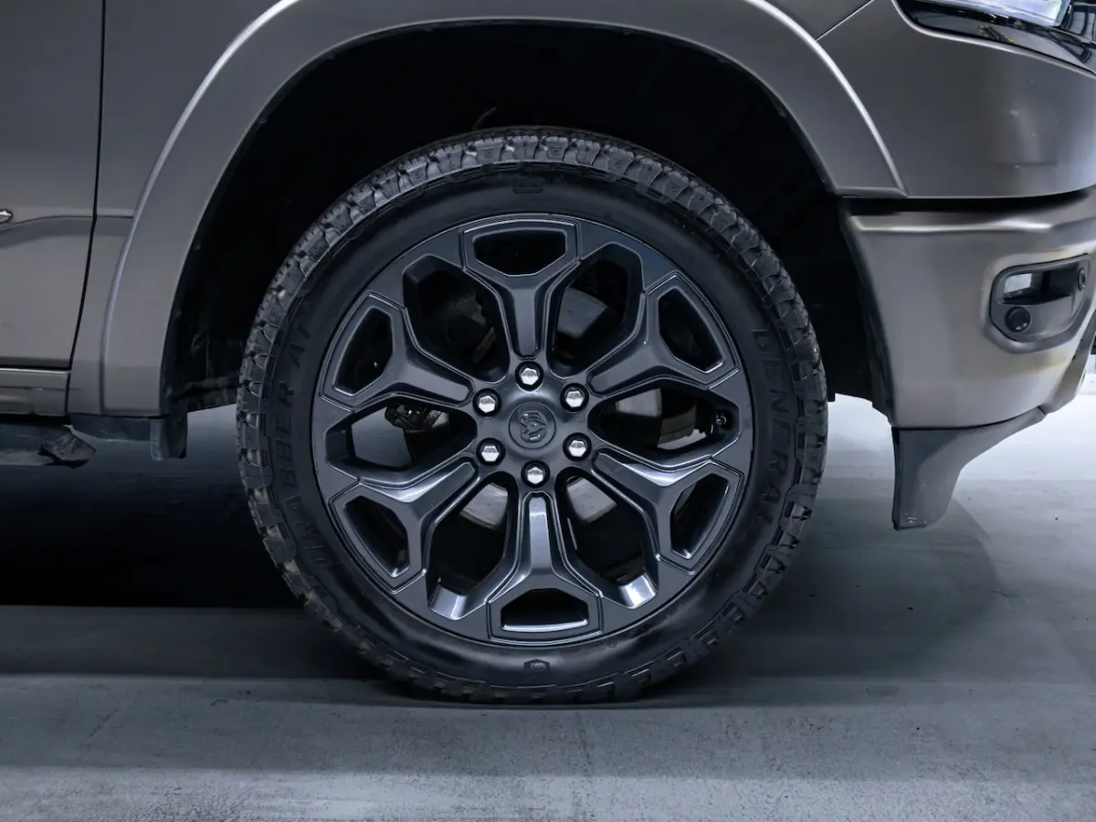Limited 5.7L Hemi V8 Automaat 4x4 | Full option + Luchtvering