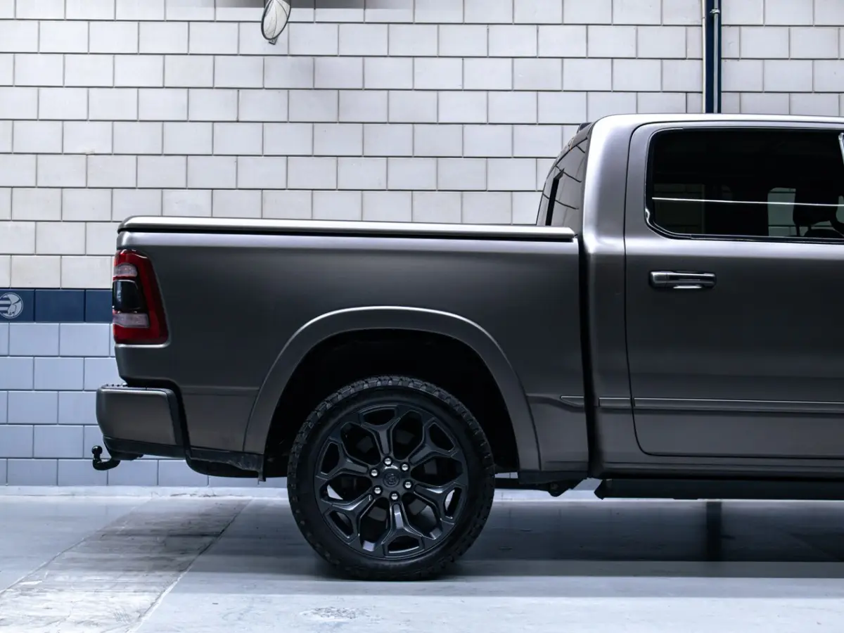 Limited 5.7L Hemi V8 Automaat 4x4 | Full option + Luchtvering
