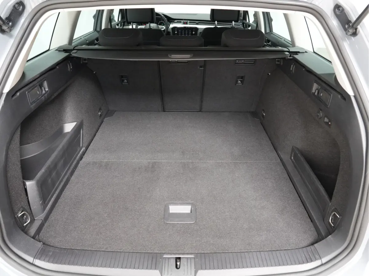 GTE 1.4 TSI eHybrid 218pk PHEV Business / Trekhaak / Travel Assist / Camera 276