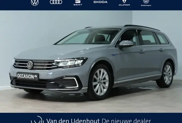GTE 1.4 TSI eHybrid 218pk PHEV Business / Trekhaak / Travel Assist / Camera 276