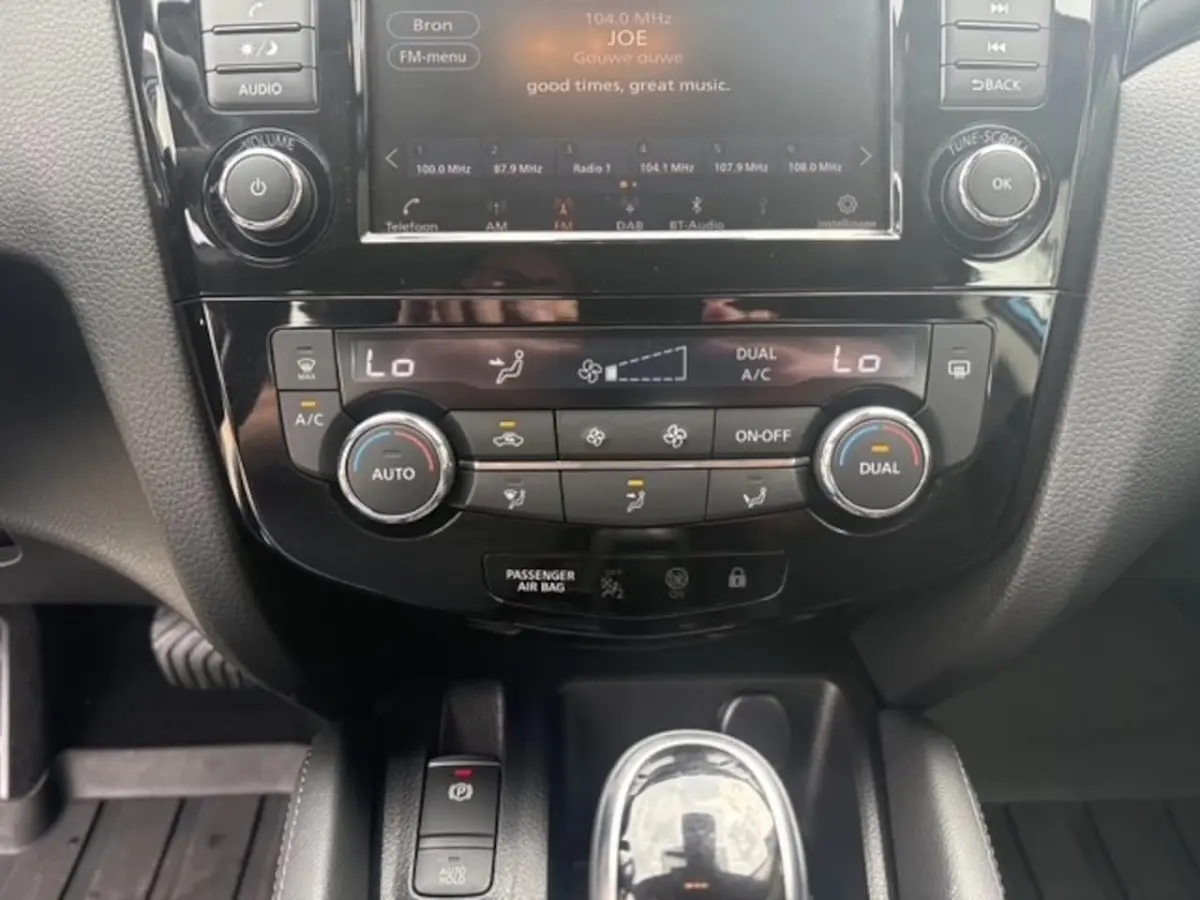 1.3 DIG-T N-Connecta | Navi | Trekhaak | Camera | 43.827 km Dealeronderhouden