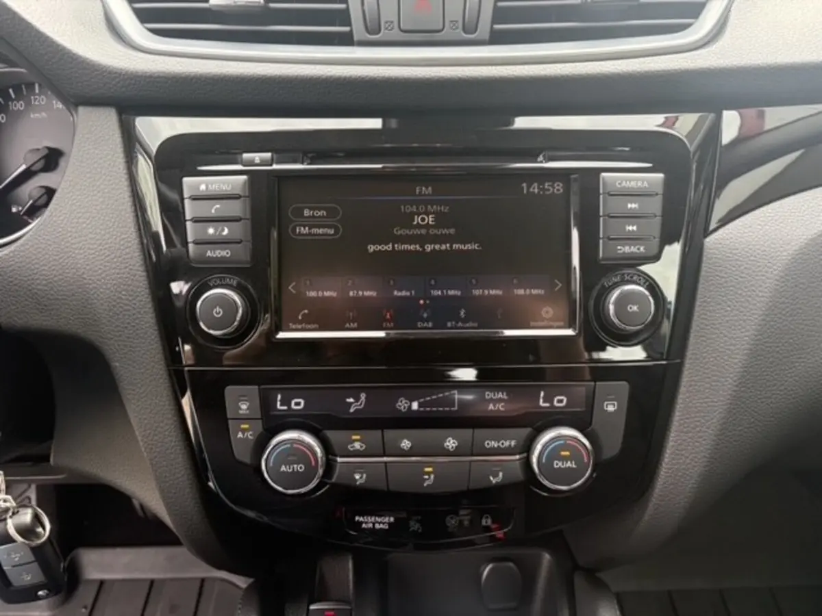 1.3 DIG-T N-Connecta | Navi | Trekhaak | Camera | 43.827 km Dealeronderhouden