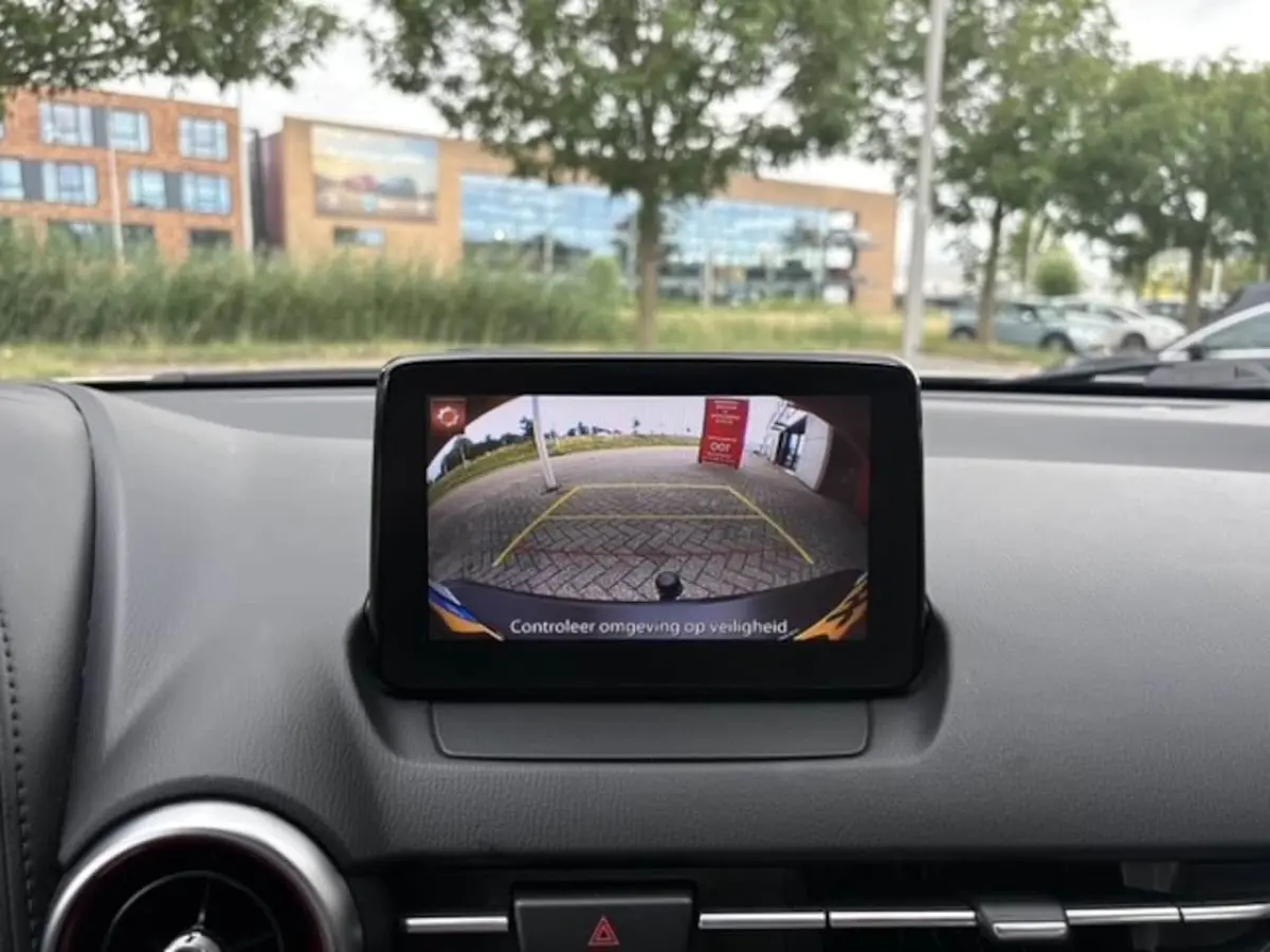 2.0 SkyActiv-G 120 GT-M | Navi | Leer | Trekhaak | 52.940 km Dealeronderhouden
