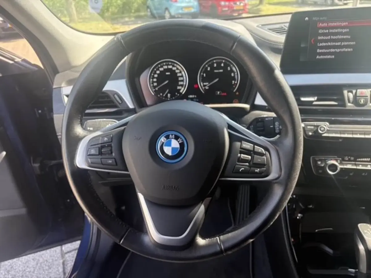 xDrive25e Business Edition Plus | Navi | Cruise | 54.677 km Dealeronderhouden