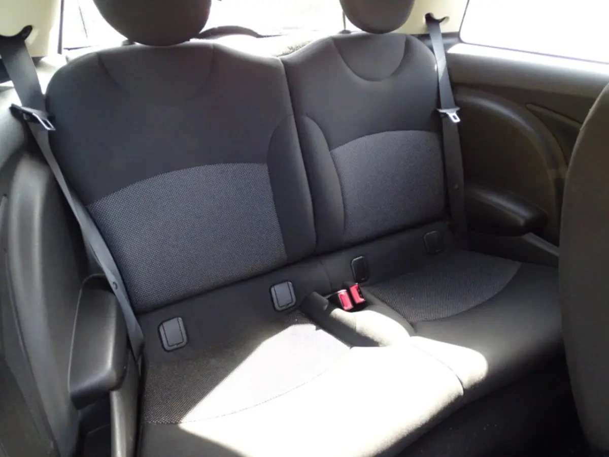 1.6 ONE CHILI -Airco-Navi-usb/aux