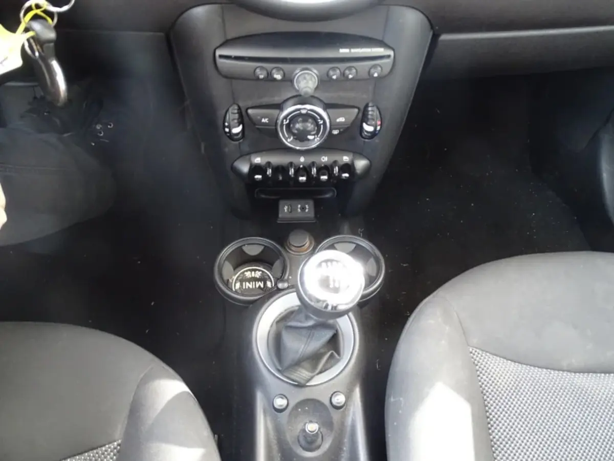 1.6 ONE CHILI -Airco-Navi-usb/aux