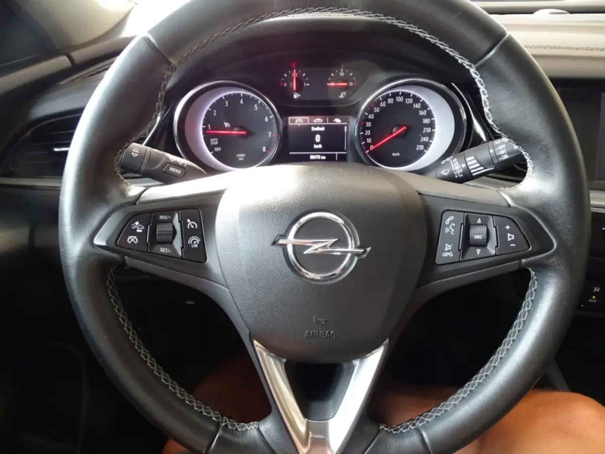 1.5 T ONLINE ED-Media-Carplay-Blth-Cruise-Clima-Pdc